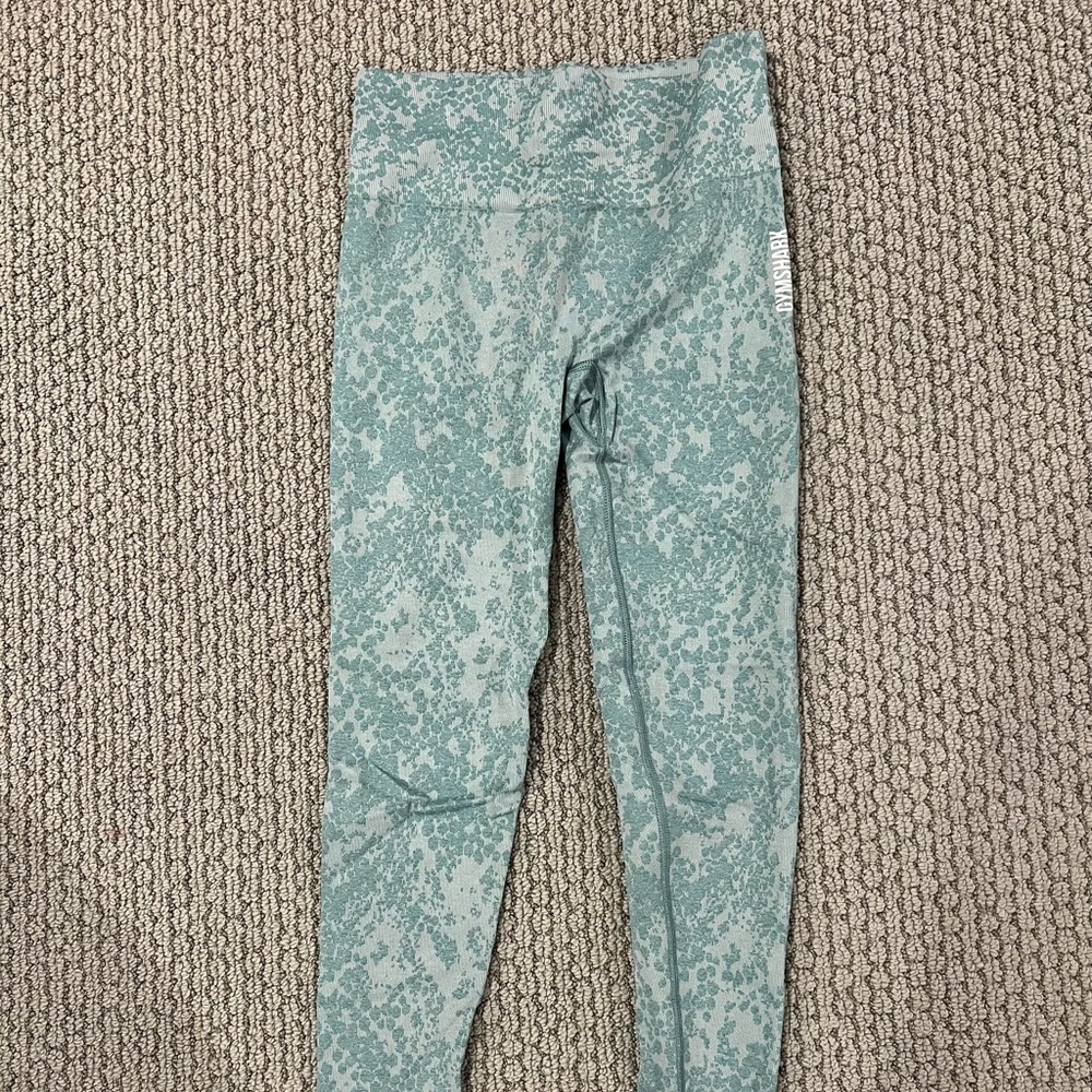 Gymshark leggings (sold)